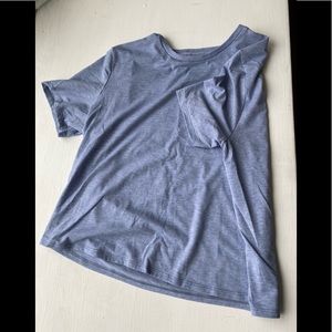 Outdoor Voices crop T-shirt size M (medium)